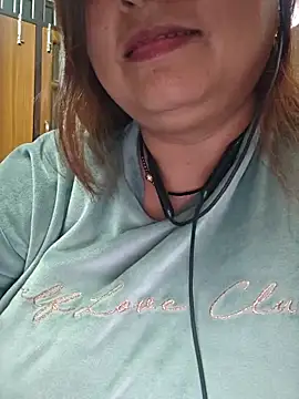 Dianaa9 online show from February 6, 2026, 10:55 am