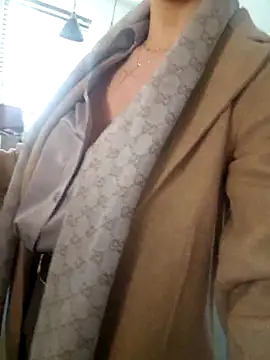 SweetMonicaUK online show from March 18, 2025, 9:56 am