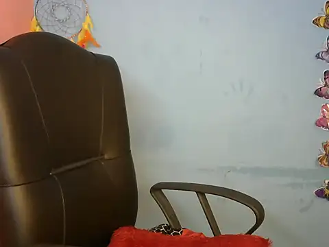 Snapshot of Black_cat_cutie chatting on March 3, 2025, 4:21 am Black cat cutie online show from March 3, 2025, 4:21 am