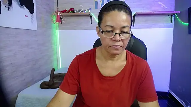 MaturePure online show from October 16, 2025, 9:34 pm