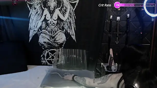 Evil Queen 666 online show from February 15, 2025, 7:38 am