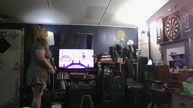 Snapshot of stormynight1 chatting on October 3, 2025, 9:55 am stormynight1 online show from October 3, 2025, 9:55 am