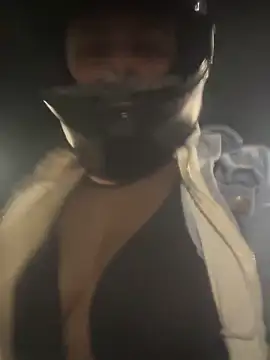 nicole valencia  online show from February 15, 2025, 11:58 pm