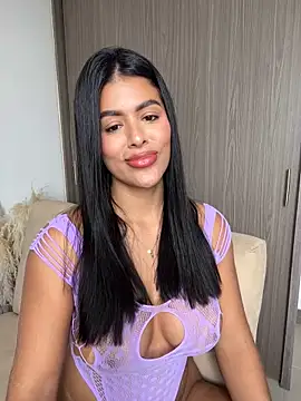 MelissaWaltton online show from November 3, 2025, 6:00 pm