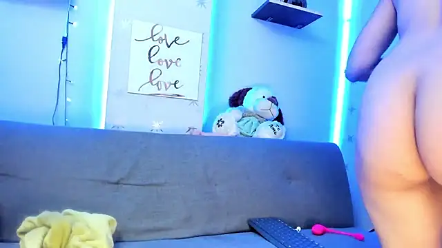 MeganLord online show from December 30, 2024, 8:15 pm