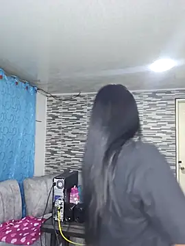 Lolitta xxx online show from March 11, 2025, 4:19 am