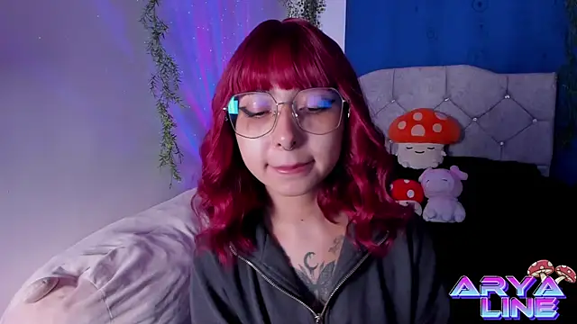 arysUwU online show from March 1, 2025, 1:32 am