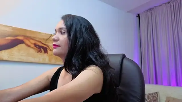 mariiana murillo01 online show from August 9, 2026, 3:45 am