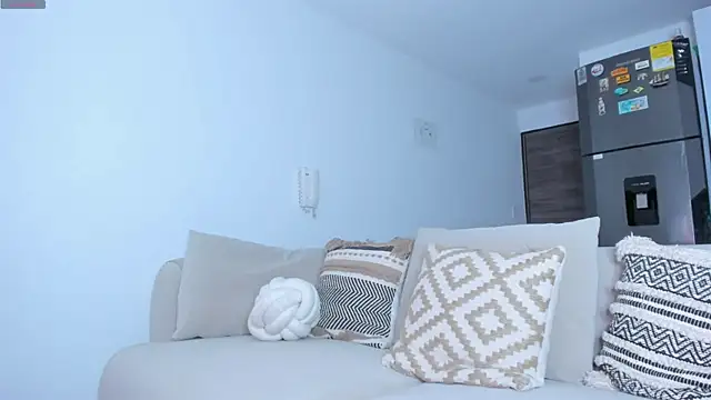 cheryl blossom69 online show from March 24, 2026, 11:38 pm