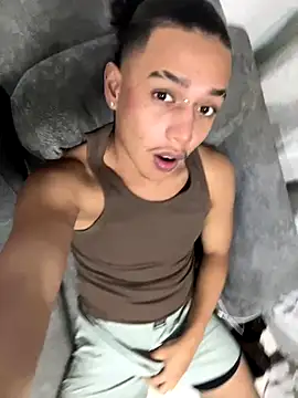 Snapshot of GaelOconner chatting on November 17, 2025, 3:43 am GaelOconner online show from November 17, 2025, 3:43 am