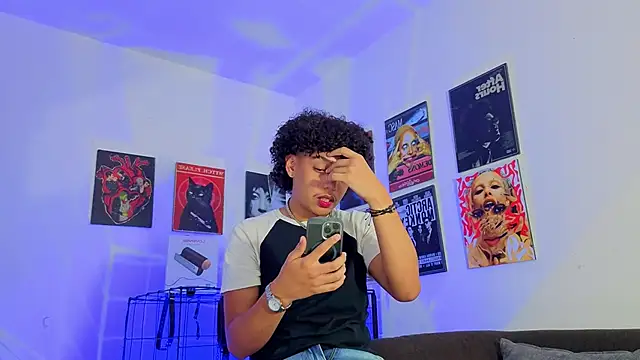 Snapshot of GaelOconner chatting on October 23, 2025, 2:32 am GaelOconner online show from October 23, 2025, 2:32 am