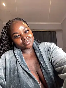 Snapshot of Honeycoco0211 chatting on May 16, 2026, 1:59 am Honeycoco0211 online show from May 16, 2026, 1:59 am