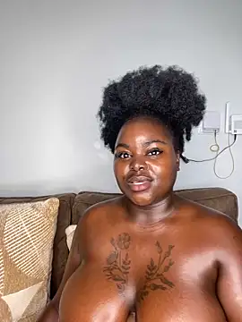 Honeycoco0211 online show from March 28, 2026, 6:14 am