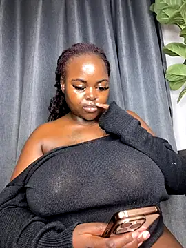 Honeycoco0211 online show from September 19, 2025, 7:29 pm