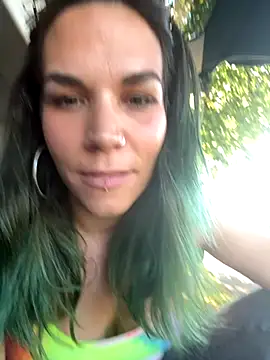 Lady Knaller online show from September 20, 2025, 12:21 pm