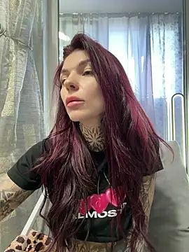 Snapshot of tattooedBabyy chatting on June 1, 2026, 10:48 am tattooedBabyy online show from June 1, 2026, 10:48 am