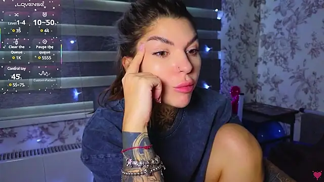 tattooedBabyy online show from March 19, 2025, 11:28 am