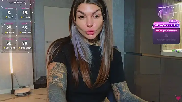 tattooedBabyy online show from February 20, 2025, 9:22 am