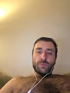 Snapshot of TIGERRR86 chatting on February 28, 2026, 11:04 pm TIGERRR86 online show from February 28, 2026, 11:04 pm