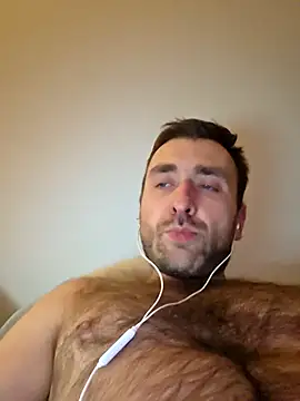 Snapshot of TIGERRR86 chatting on February 7, 2026, 11:46 pm TIGERRR86 online show from February 7, 2026, 11:46 pm