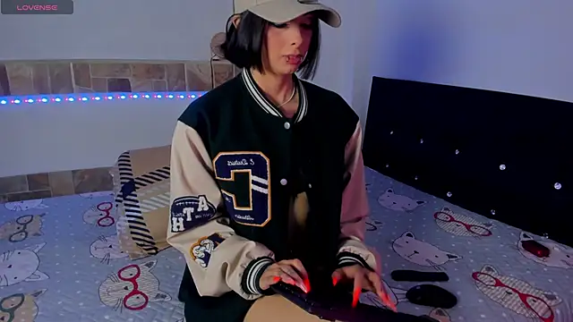 Snapshot of ChloeAddamss chatting on September 25, 2025, 5:35 am ChloeAddamss online show from September 25, 2025, 5:35 am