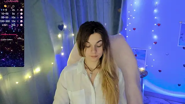 Sweet me  online show from March 15, 2025, 1:40 pm