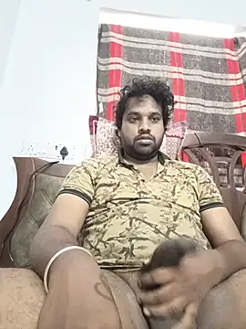 Snapshot of Dinesh2151@xh chatting on August 4, 2026, 4:39 am Dinesh2151xh online show from August 4, 2026, 4:39 am