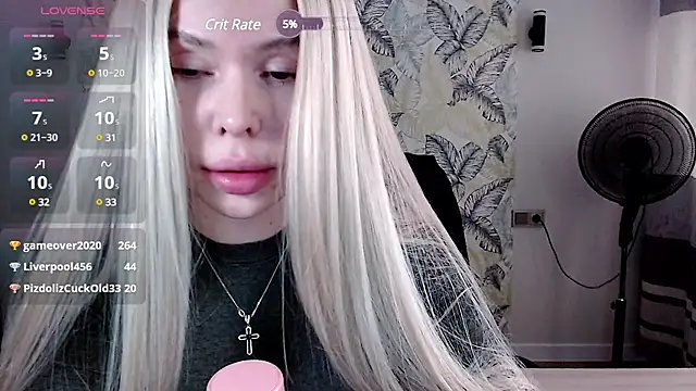 Snapshot of Marmalade_Fox chatting on March 23, 2025, 5:10 am Marmalade Fox online show from March 23, 2025, 5:10 am