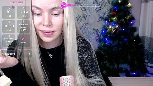 Snapshot of Marmalade_Fox chatting on January 21, 2025, 6:23 pm Marmalade Fox online show from January 21, 2025, 6:23 pm