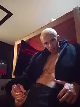 MillennialC0CK online show from November 29, 2025, 5:35 pm