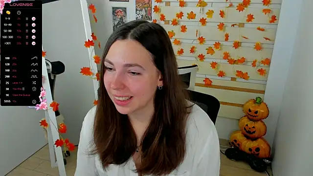 Lexy flower online show from October 17, 2025, 1:02 pm