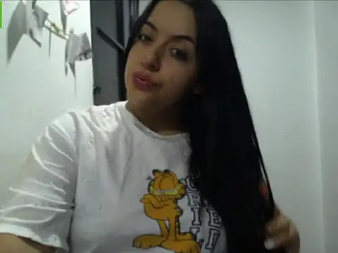 lindakurlinx online show from September 14, 2025, 4:35 am