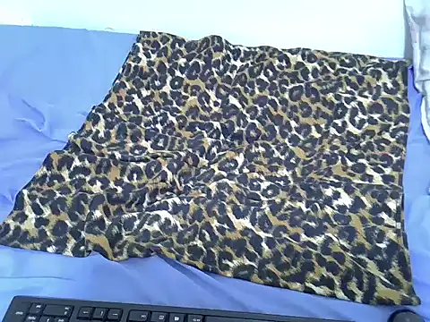 drowllie online show from November 9, 2025, 5:44 am