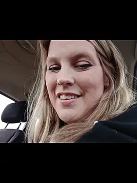 Cumonkatie online show from January 11, 2026, 1:29 pm