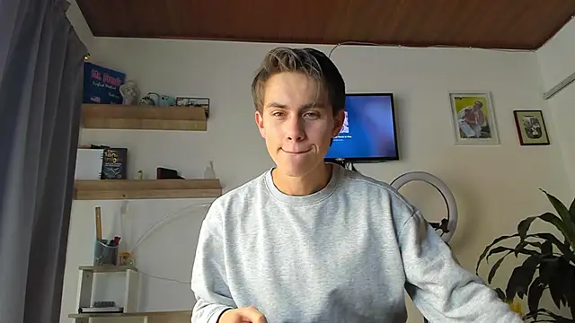 manucute 23  online show from January 15, 2026, 2:42 pm