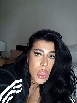 GiseleReine online show from March 9, 2025, 11:36 am