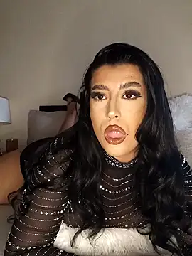 GiseleReine online show from March 10, 2025, 12:28 pm