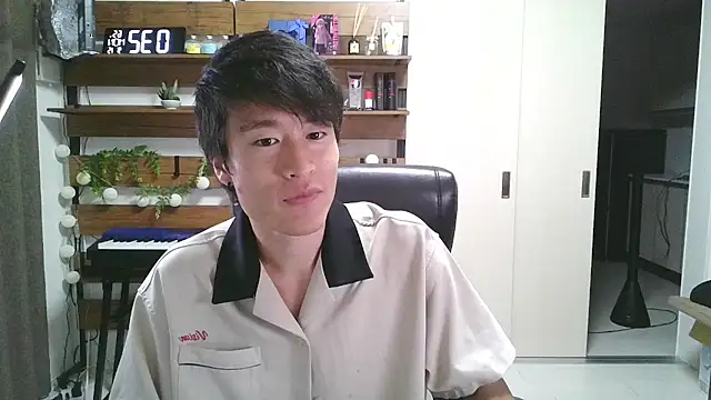 IroManager online show from September 14, 2025, 3:34 pm