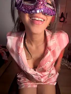 Snapshot of ZINA-MOROCCO chatting on October 17, 2025, 12:14 am ZINA-MOROCCO online show from October 17, 2025, 12:14 am