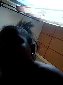 hotgal1112 online show from February 1, 2026, 8:12 am