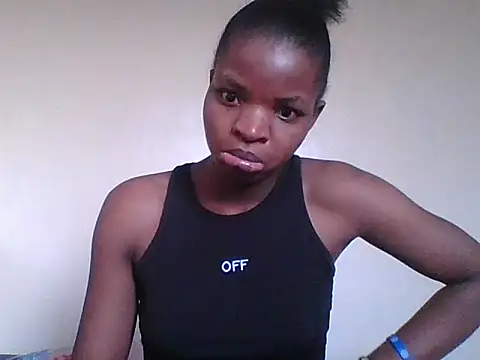 hotgal1112 online show from February 13, 2026, 4:01 am