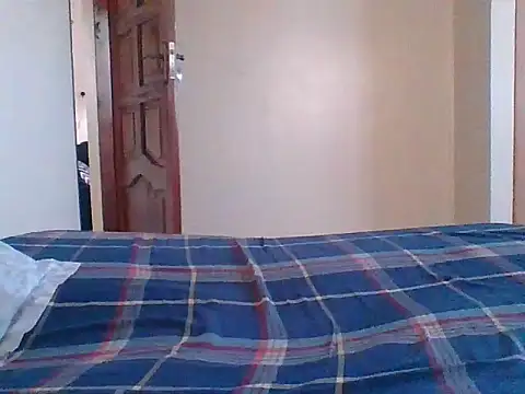 hotgal1112 online show from September 26, 2025, 10:44 am