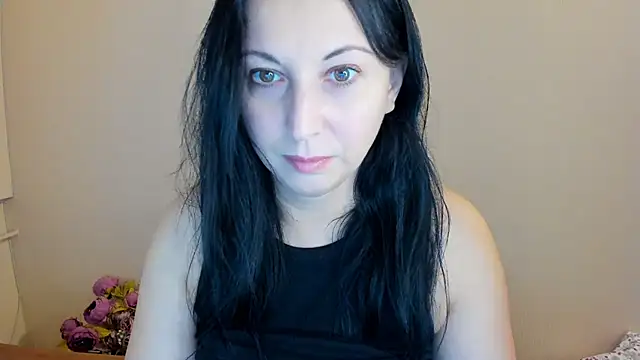 Snapshot of Wife4Cuck chatting on October 23, 2025, 12:26 pm Wife4Cuck online show from October 23, 2025, 12:26 pm