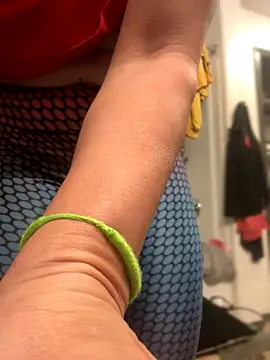 Snapshot of SexyB214 chatting on November 20, 2025, 4:29 pm SexyB214 online show from November 20, 2025, 4:29 pm