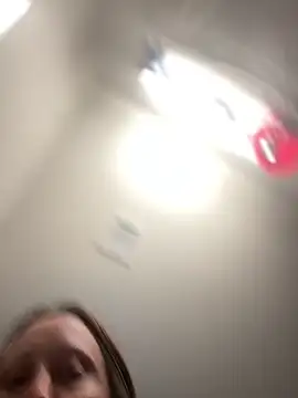 Snapshot of SexyB214 chatting on September 22, 2025, 10:38 pm SexyB214 online show from September 22, 2025, 10:38 pm