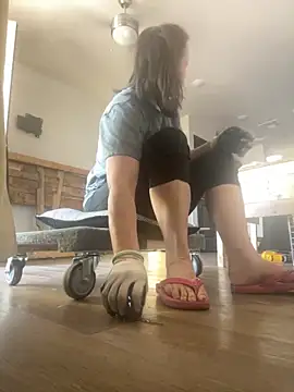 Snapshot of SexyB214 chatting on October 21, 2025, 5:34 pm SexyB214 online show from October 21, 2025, 5:34 pm