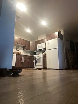 Snapshot of SexyB214 chatting on October 30, 2025, 6:27 pm SexyB214 online show from October 30, 2025, 6:27 pm