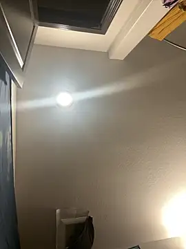 Snapshot of SexyB214 chatting on November 1, 2025, 12:32 pm SexyB214 online show from November 1, 2025, 12:32 pm