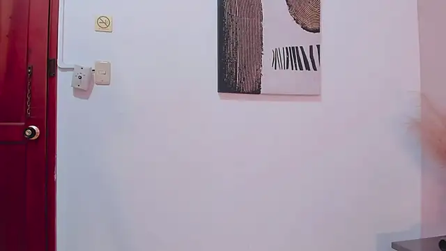 MirandaRoxx online show from September 20, 2025, 12:43 pm