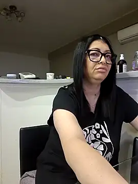 Milf Abigail online show from September 9, 2025, 12:54 am